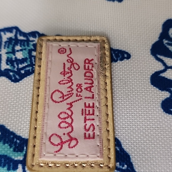 Lilly Pulitzer Blue and White Tote Bag - Picture 2 of 6